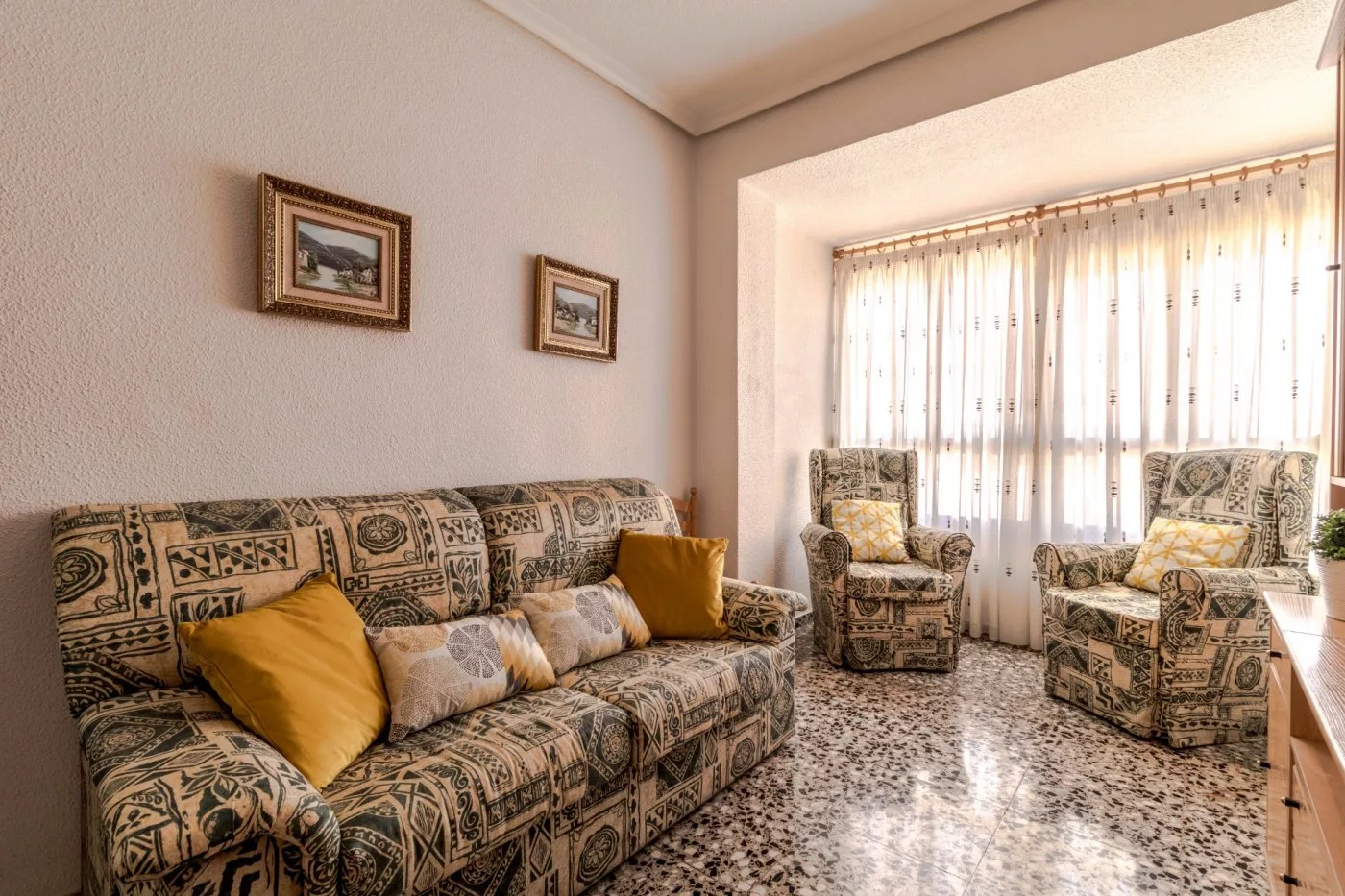 Apartment · 4 bed · 1 bath · 105 m² · Elda — Photo 4 of 15