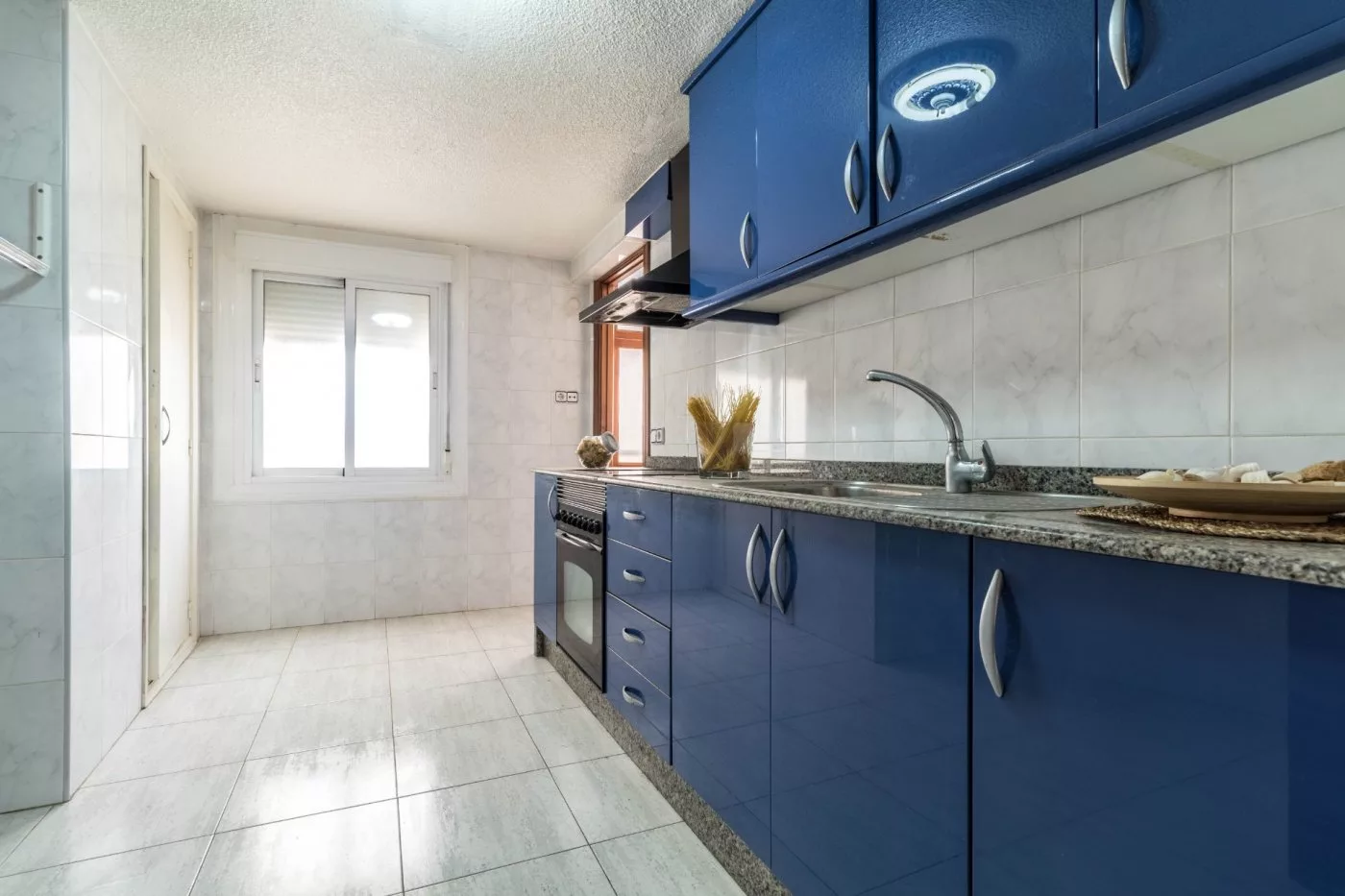 Apartment · 4 bed · 2 baths · 100 m² · Elda