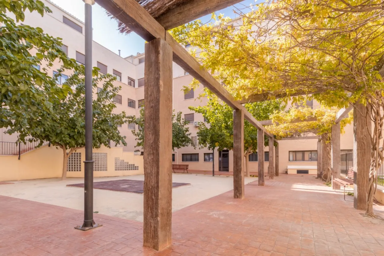 El ático dúplex con piscina ideal en Petrer.