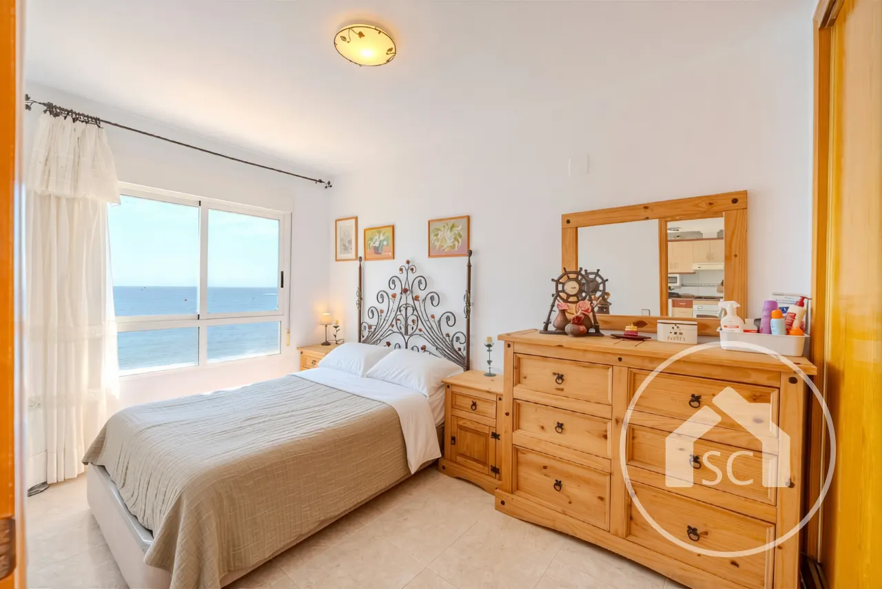 Apartamento luminoso con vistas al mar en Playa de los Naufragos, Torrevieja