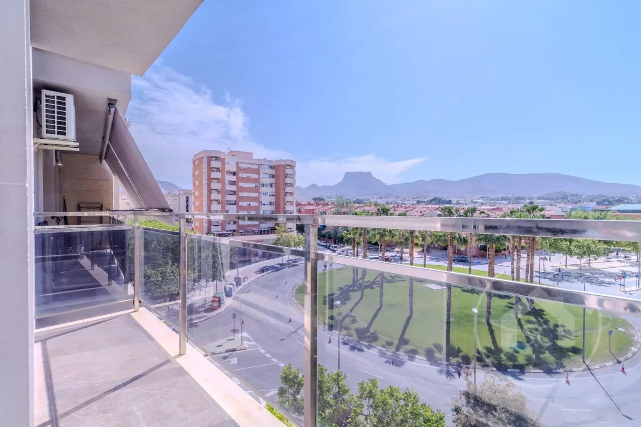 Piso con Vistas al Cid en Avenida de Ronda