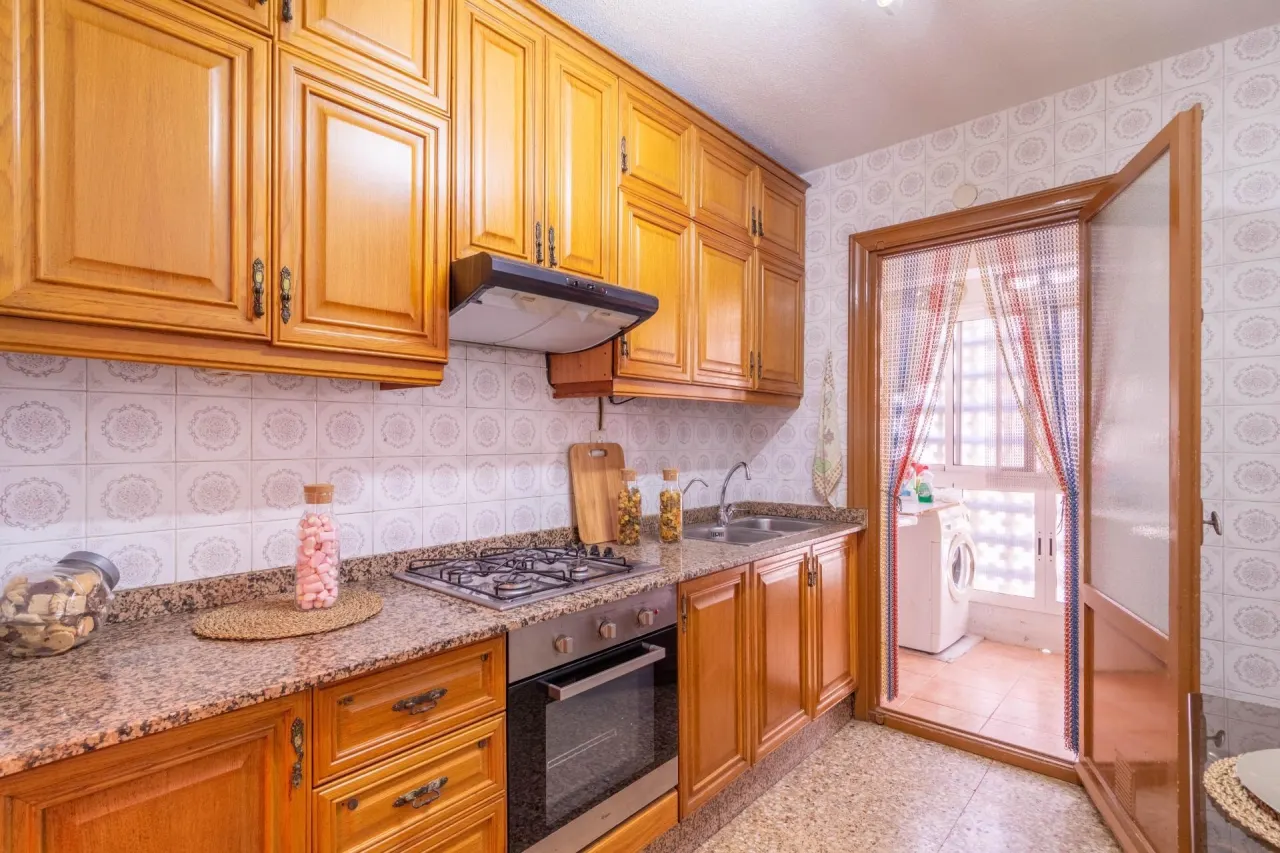 Apartment · 4 bed · 2 baths · 125 m² · Elda