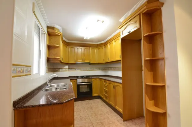 Apartment · 4 bed · 2 baths · 130 m² · Elda