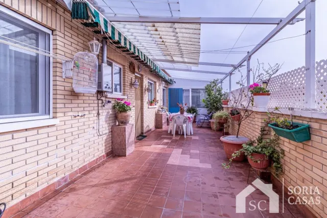 Ático con gran terraza y garaje