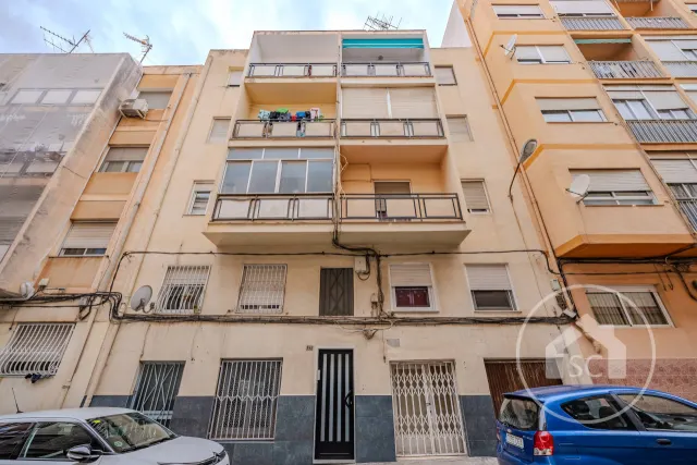 Oportunidad de piso en Petrer