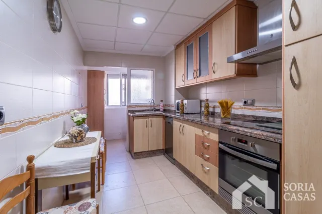 Vivienda a la venta con plaza de garaje.