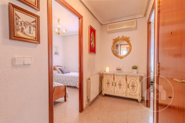 Casa independiente con terraza
