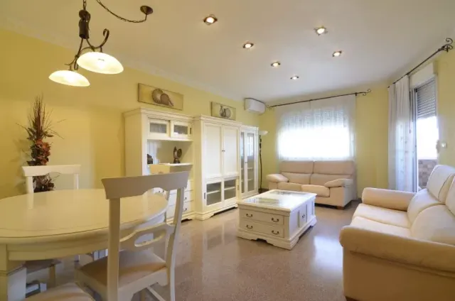 Apartment · 3 bed · 2 baths · 109 m² · Petrer