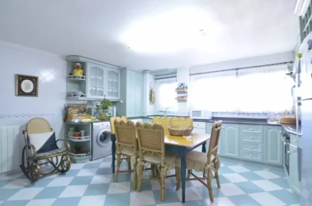 Apartment · 4 bed · 2 baths · 150 m² · Elda