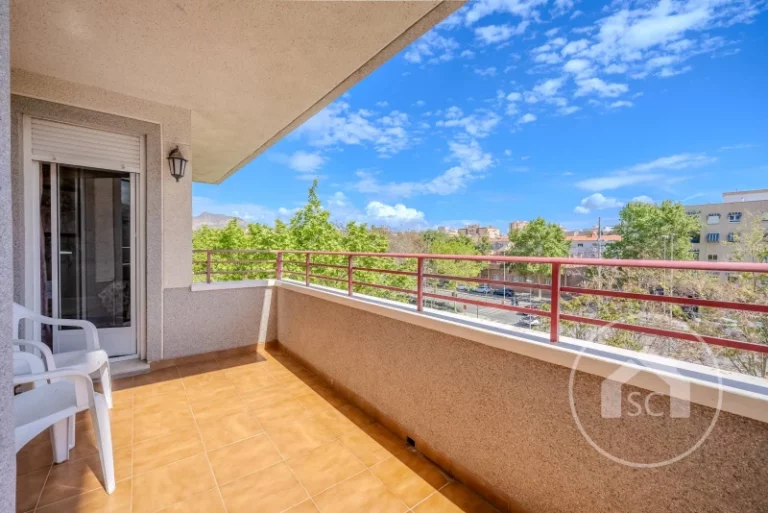 Piso for sale in Avenida de ronda, Elda