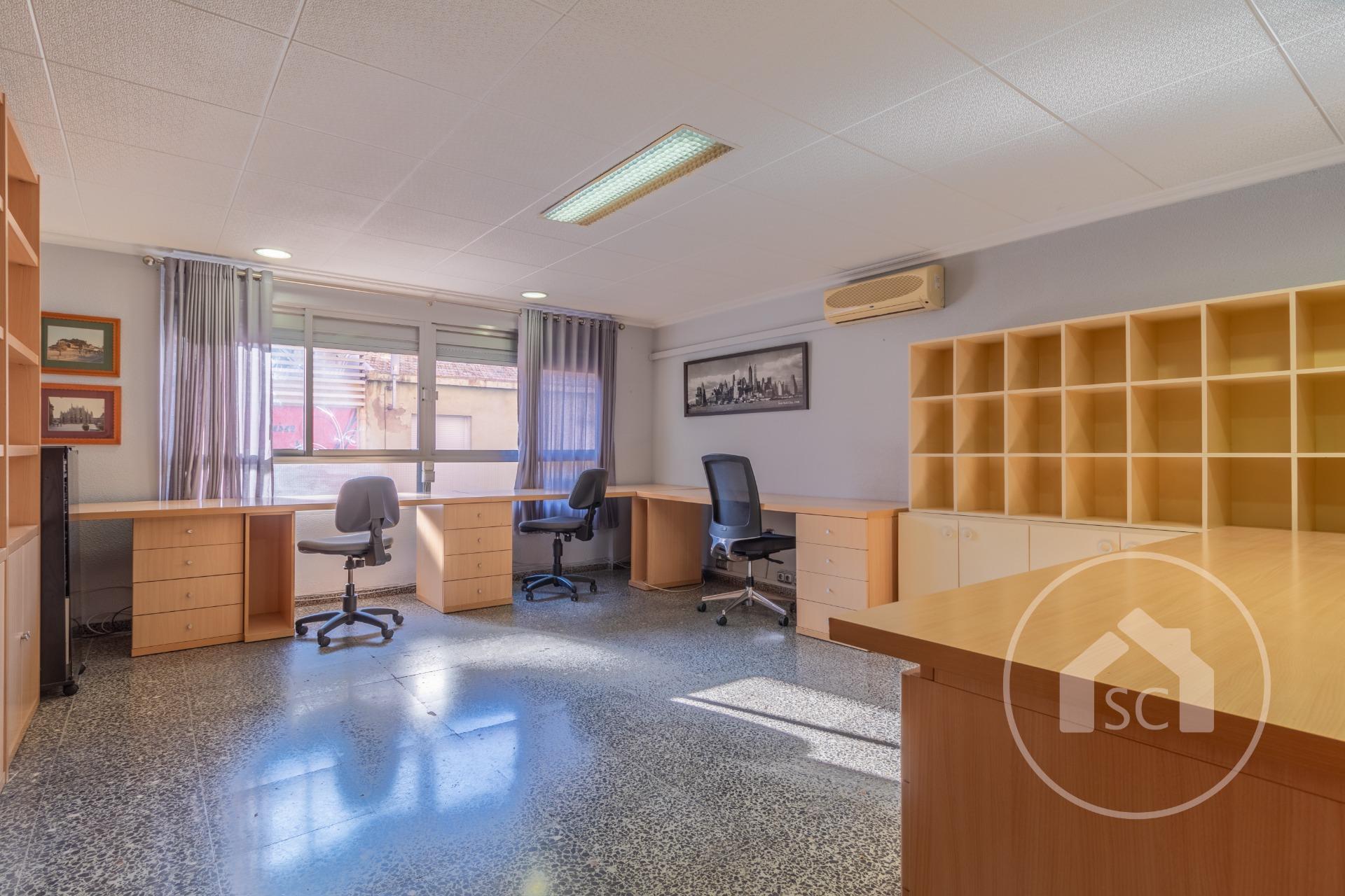 Local comercial en venta en Pablo iglesias, Elda